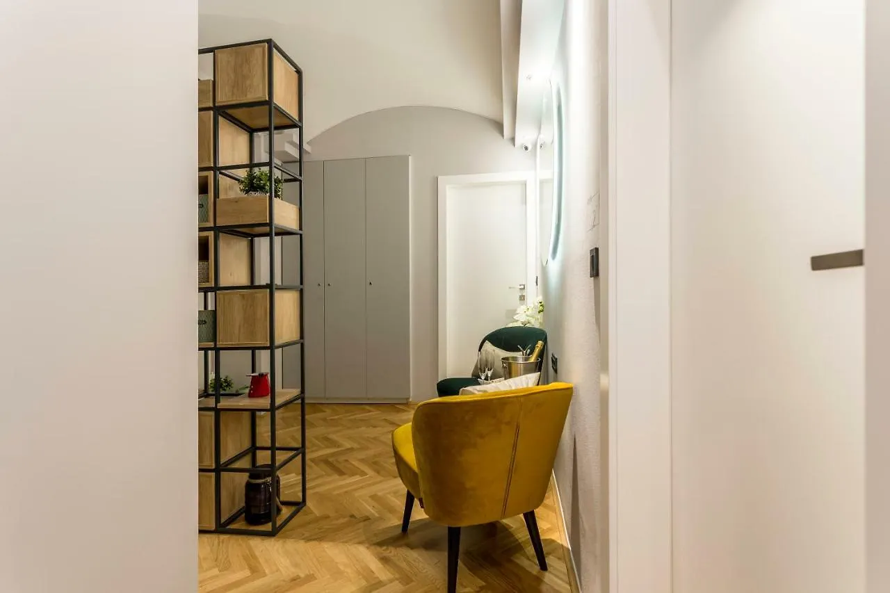 Central Rooms Split